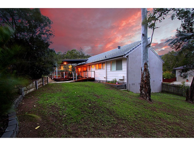 27 Cedarhurst Street, The Gap QLD 4061