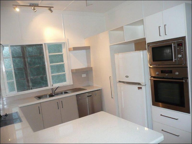 102 Acacia Drive, Ashgrove QLD 4060