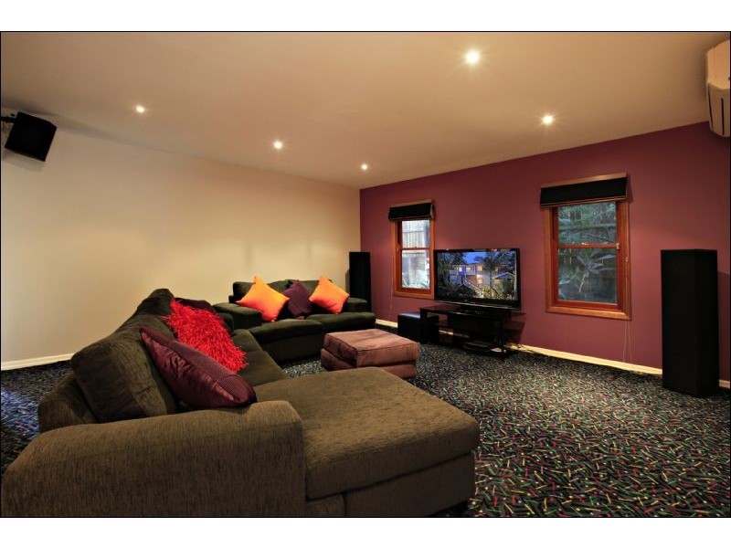 47 Canberra Drive, Ashgrove QLD 4060