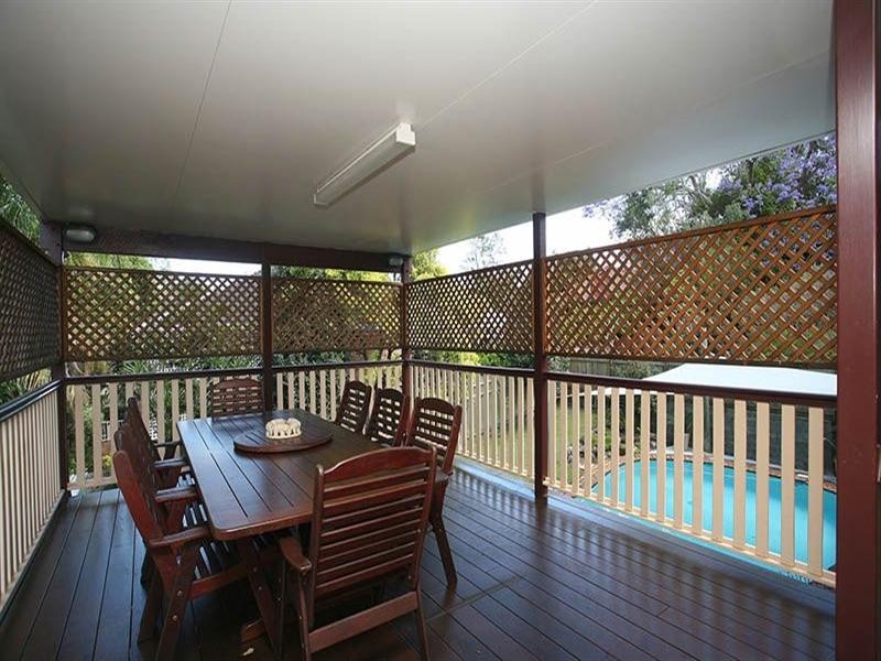 12 Eppalong Street, The Gap QLD 4061