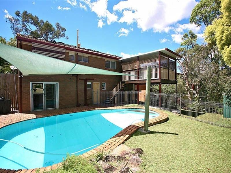 12 Eppalong Street, The Gap QLD 4061