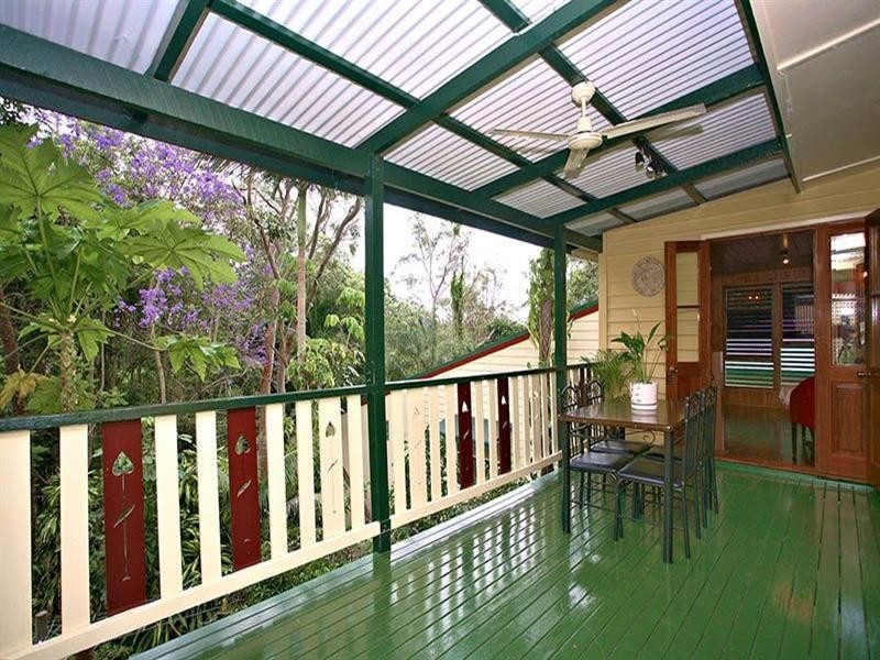 24 Boundary Road, Bardon QLD 4065