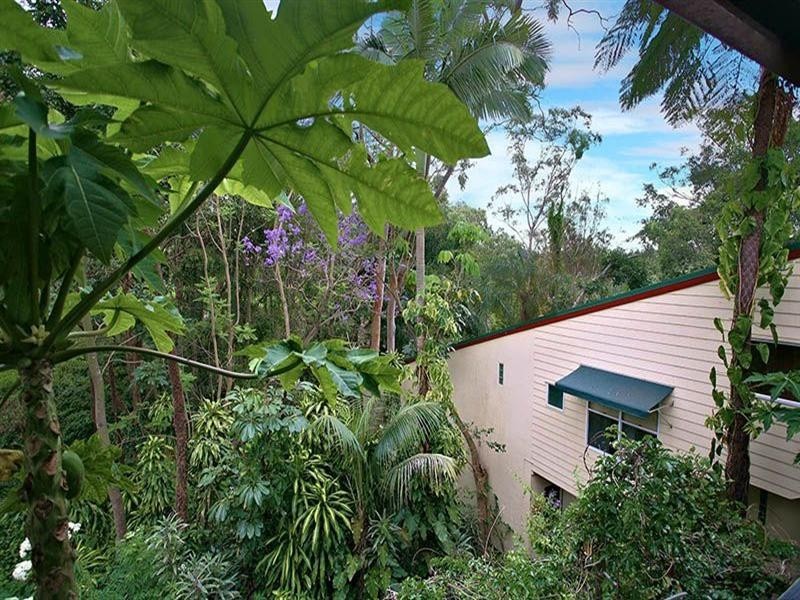 24 Boundary Road, Bardon QLD 4065