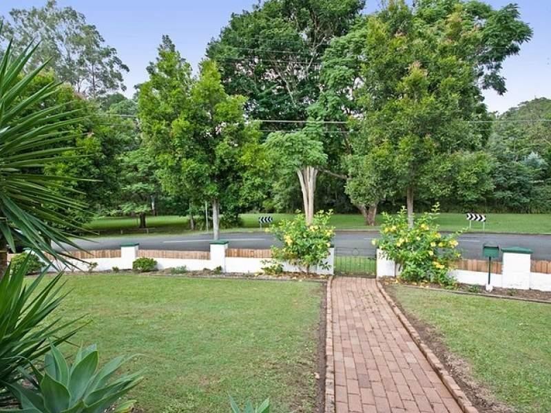 41 Royal Parade, Ashgrove QLD 4060