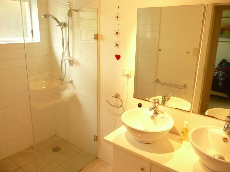 2/43 Roy Street, Ashgrove QLD 4060