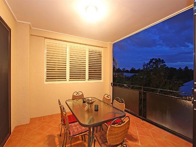 15 Matlock Street, Ashgrove QLD 4060