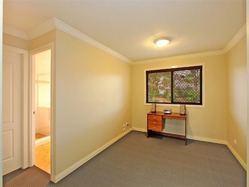 15 Matlock Street, Ashgrove QLD 4060