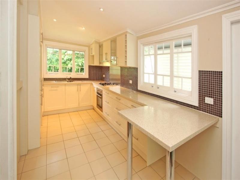 62 Davidson Street, Newmarket QLD 4051