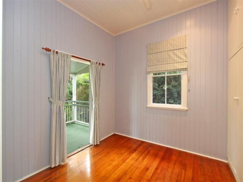 62 Davidson Street, Newmarket QLD 4051