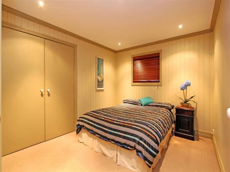 19 Foch Street, Ashgrove QLD 4060