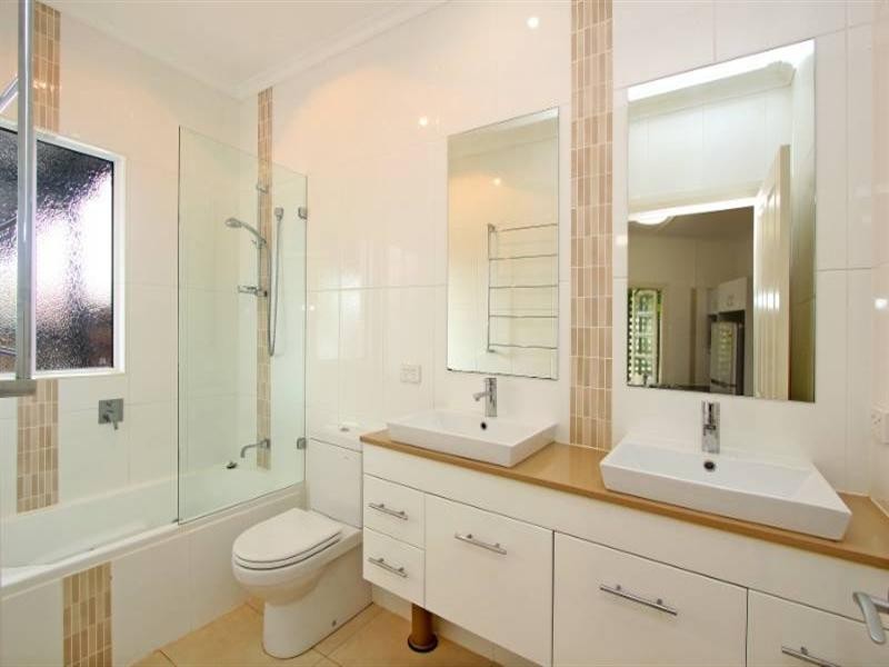 2 Crescent Avenue, Enoggera QLD 4051