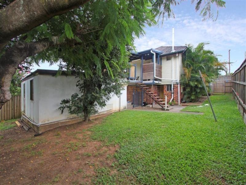 2 Crescent Avenue, Enoggera QLD 4051