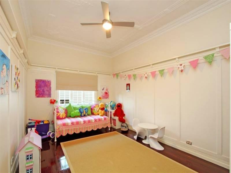 29 Banksia Avenue, Ashgrove QLD 4060