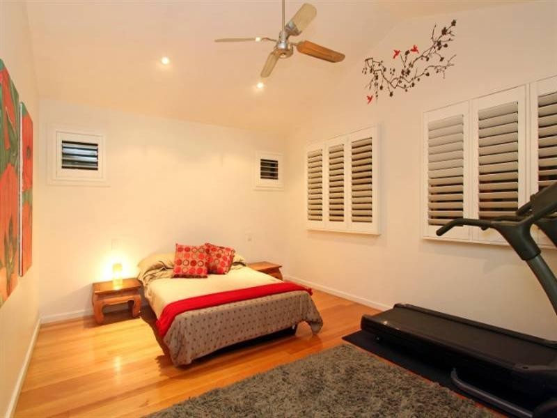 29 Banksia Avenue, Ashgrove QLD 4060