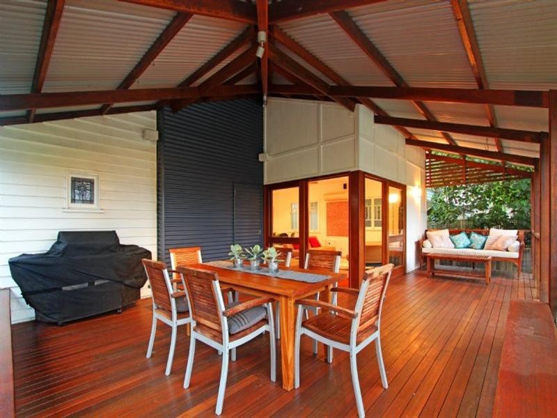 29 Banksia Avenue, Ashgrove QLD 4060