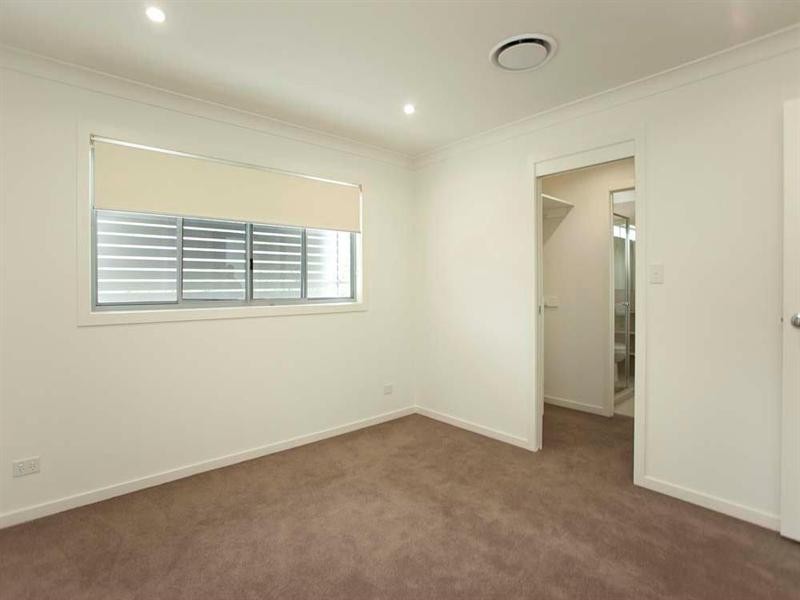 ‘GREENVUE’ No. 5 – Brand New Townhouse, The Gap QLD 4061