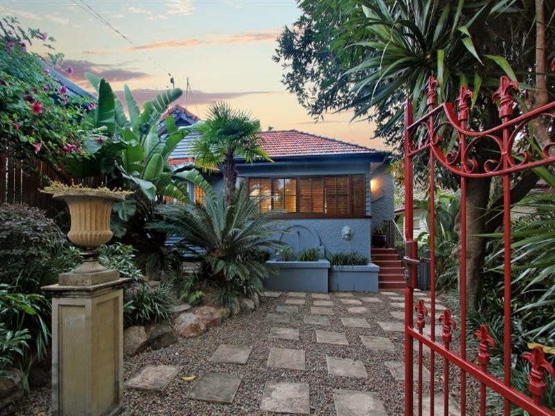 34 Atthow Avenue, Ashgrove QLD 4060