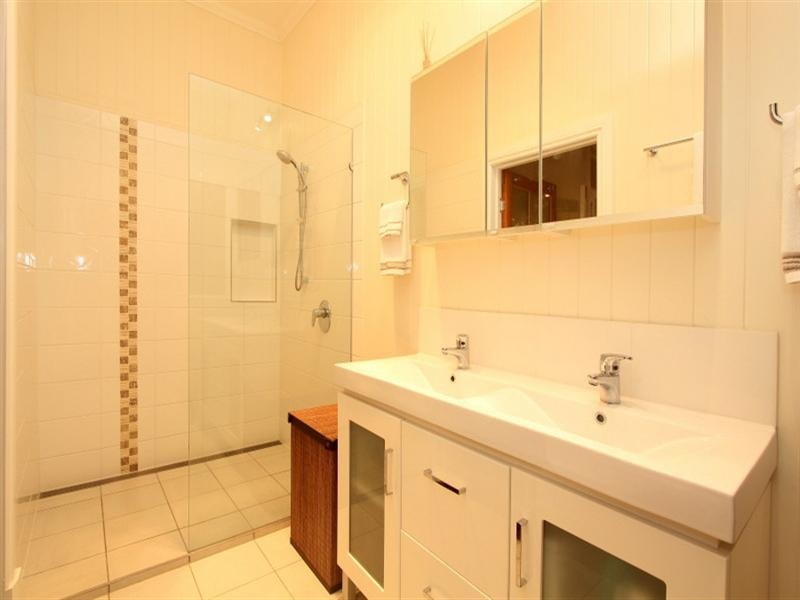 81 Moola Road, Ashgrove QLD 4060