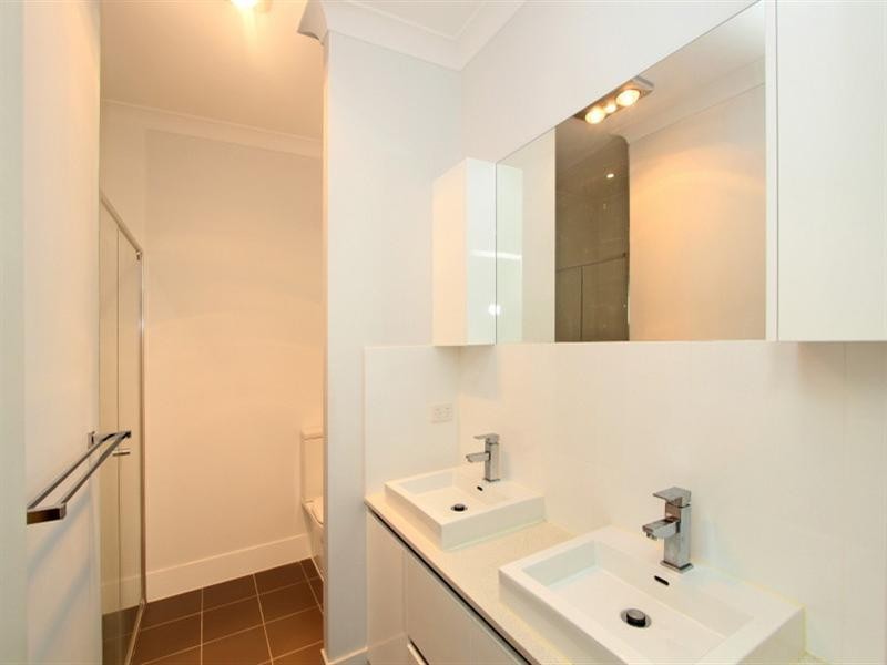 5 Gymea Street, The Gap QLD 4061