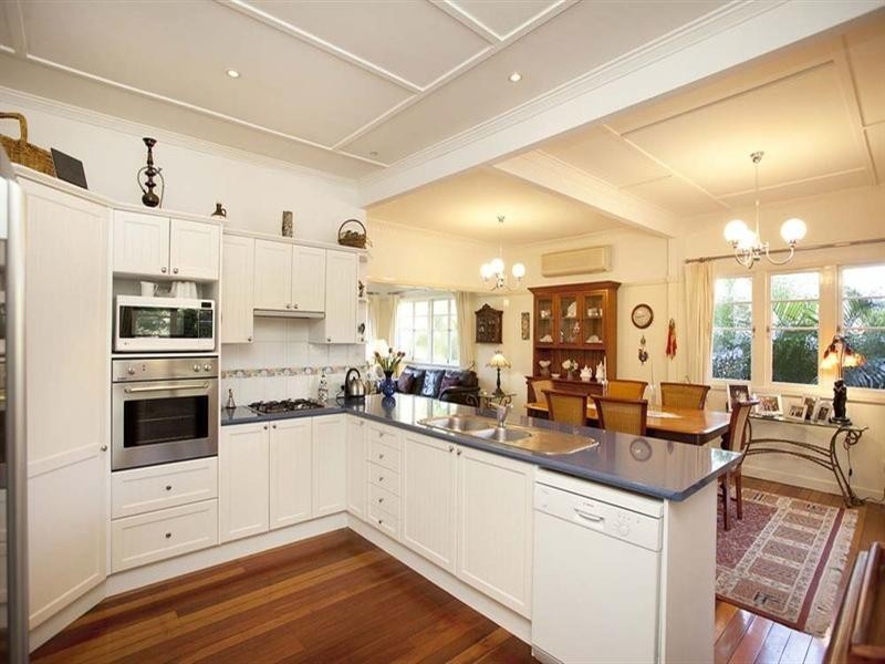 42 Piddington Street, Ashgrove QLD 4060