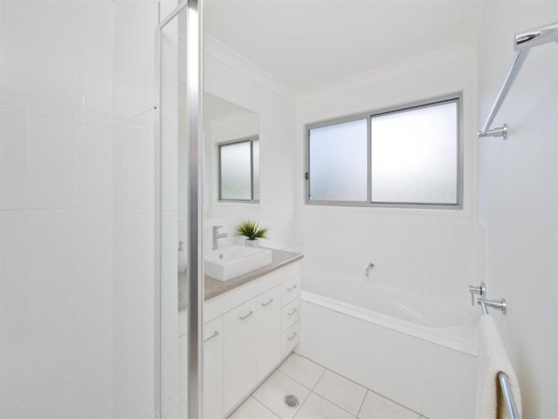 15 Jevons Street, The Gap QLD 4061
