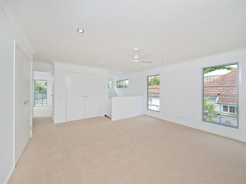 15 Jevons Street, The Gap QLD 4061