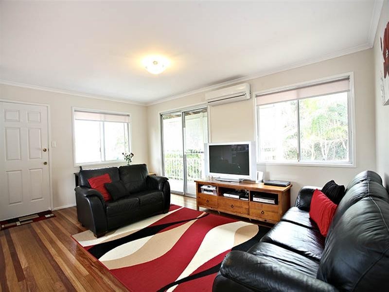 23 Caneby Street, Ashgrove QLD 4060