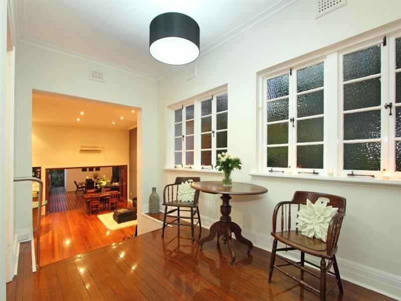 77 Oleander Drive, Ashgrove QLD 4060