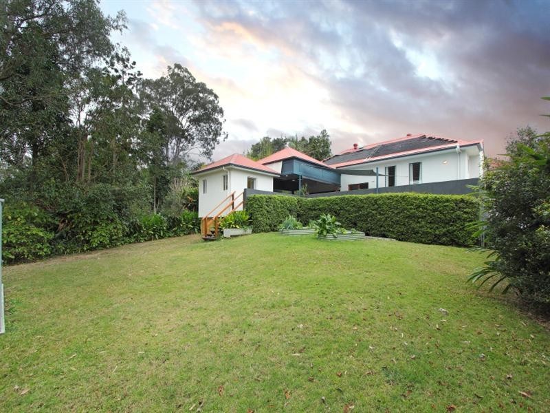77 Oleander Drive, Ashgrove QLD 4060