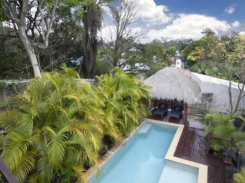 68 Arthur Terrace, Red Hill QLD 4059