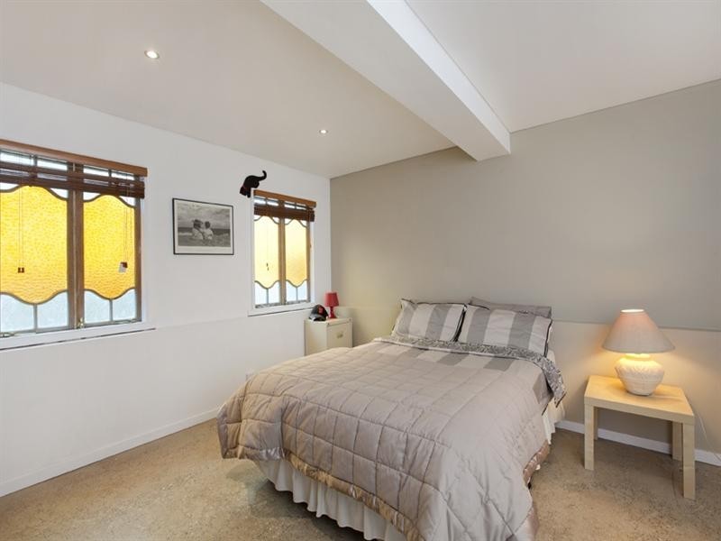 68 Arthur Terrace, Red Hill QLD 4059