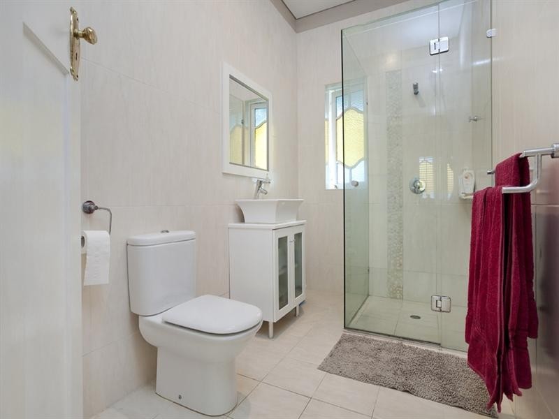 68 Arthur Terrace, Red Hill QLD 4059