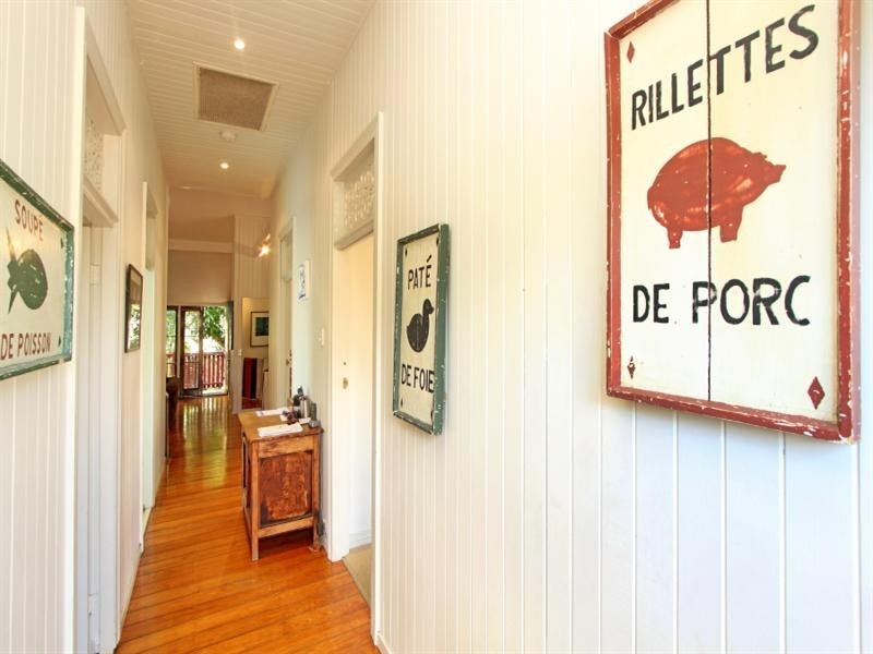 52 Finney Road, Indooroopilly QLD 4068