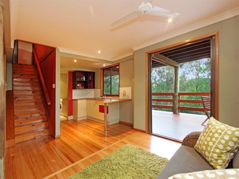 24 Glasgow Street, Ashgrove QLD 4060