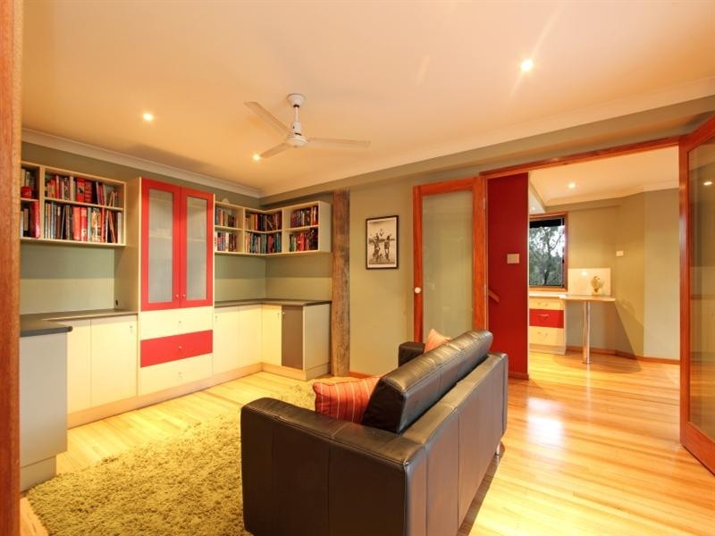 24 Glasgow Street, Ashgrove QLD 4060