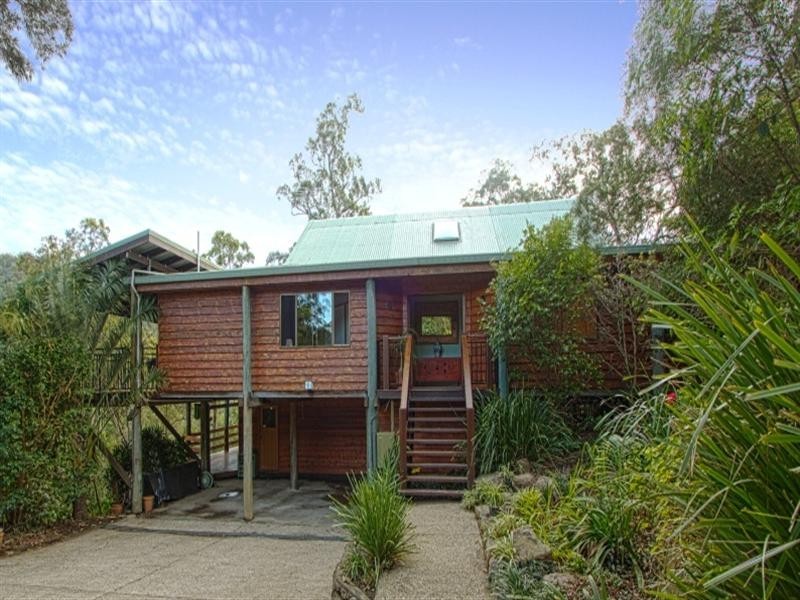 24 Glasgow Street, Ashgrove QLD 4060