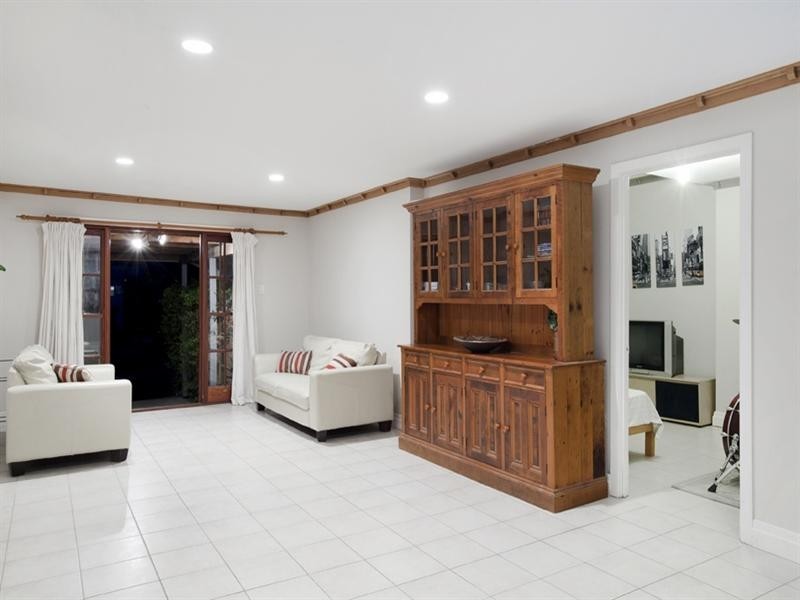 22 Killawarra Road, Ashgrove QLD 4060