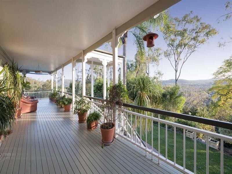 62 Trawalla Street, The Gap QLD 4061
