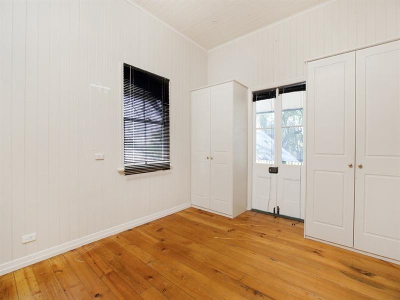 12 Accession Street, Bardon QLD 4065