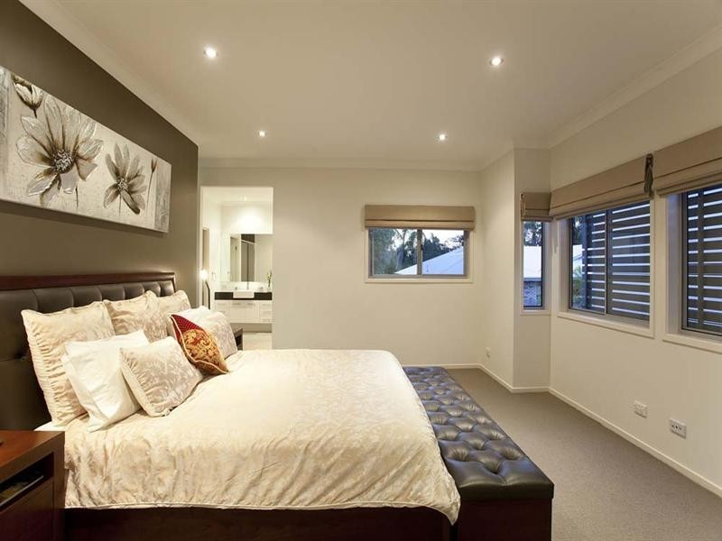 15 Acton Street, Ashgrove QLD 4060