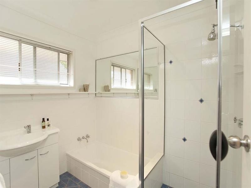 1 Teroma Street, The Gap QLD 4061