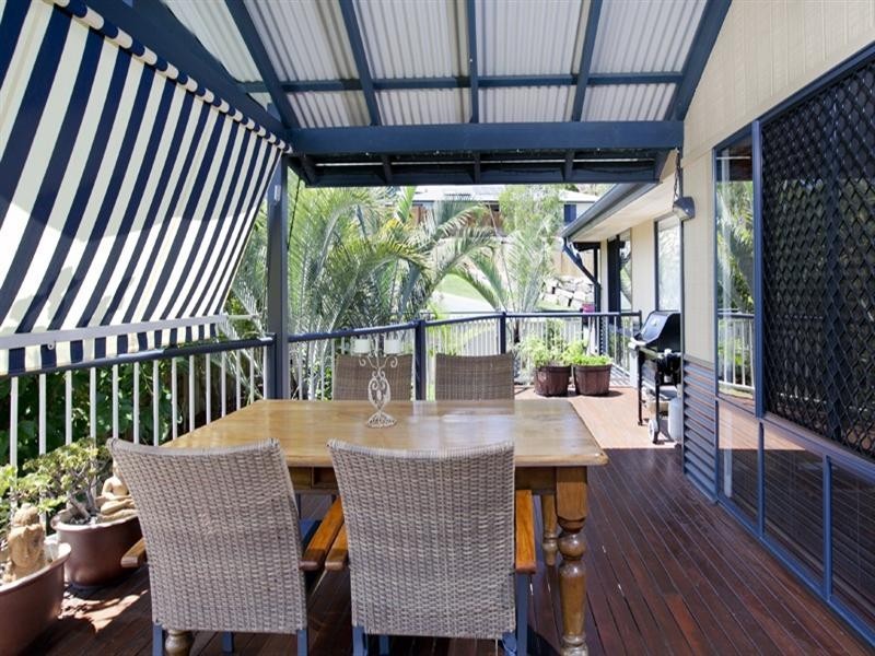 5 Woodgate Court, Ferny Hills QLD 4055