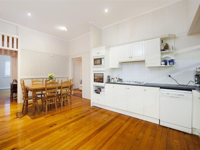 17 Wahroonga Road, Ashgrove QLD 4060