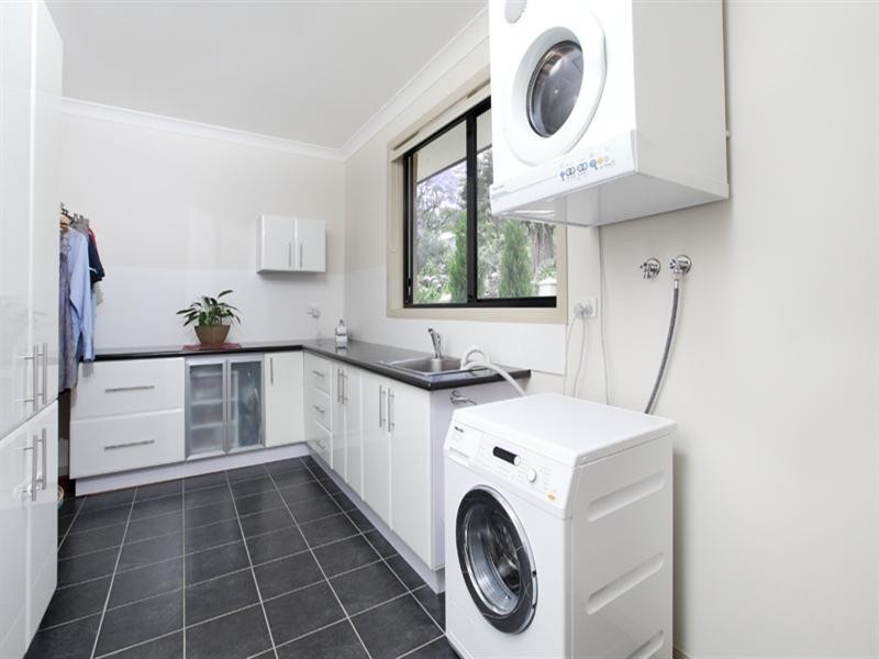 4 Weatherhead Avenue, Ashgrove QLD 4060