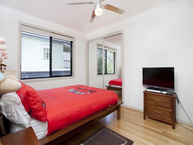 4 Weatherhead Avenue, Ashgrove QLD 4060