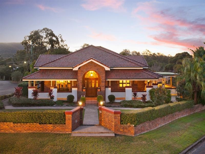 74 Mareeba Road, Ashgrove QLD 4060