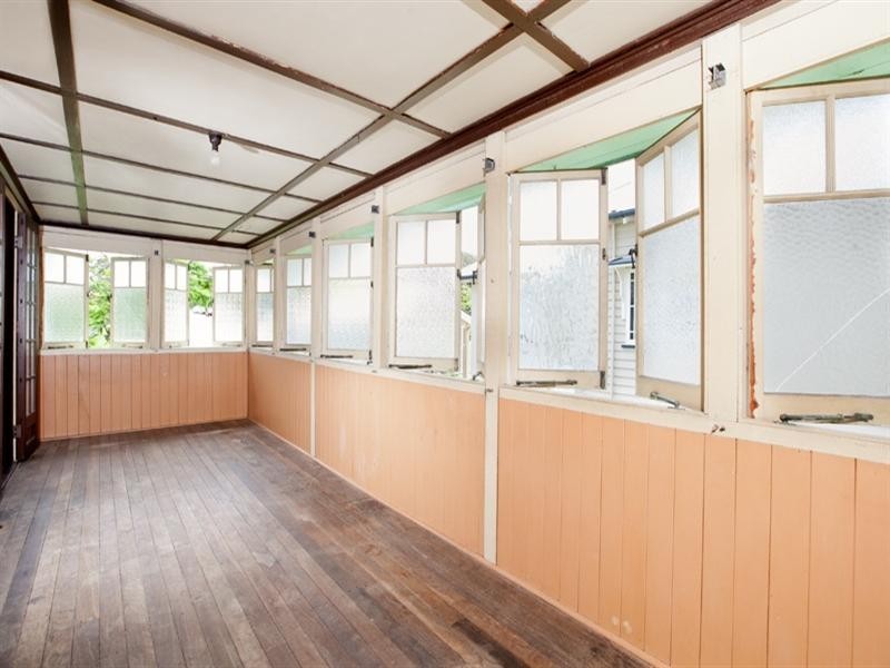 25 Gresham Street, Ashgrove QLD 4060