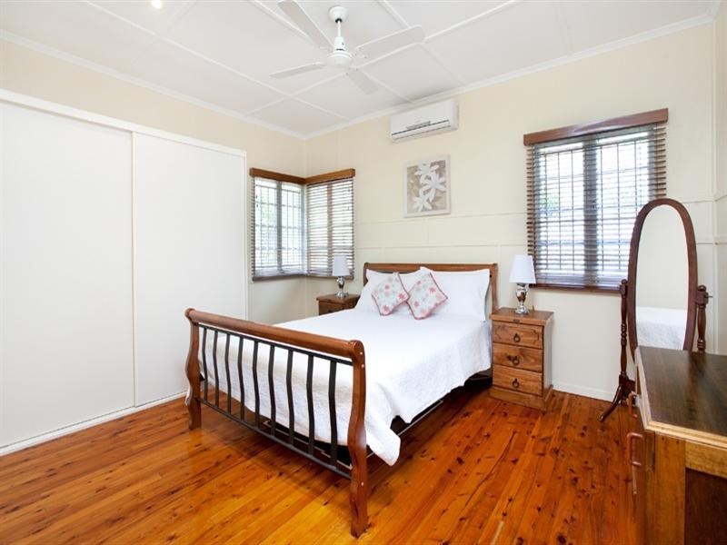 65 Elfreda Street, Alderley QLD 4051