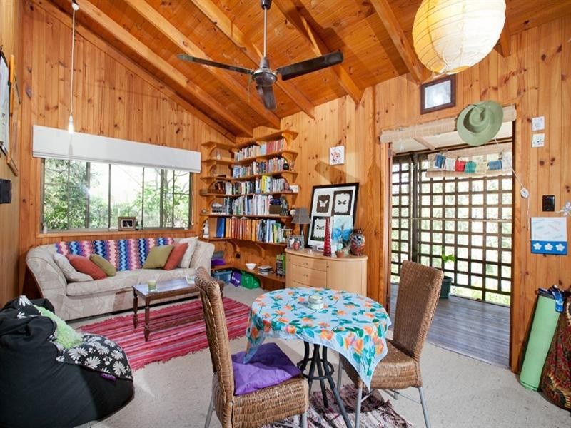 16 Osberg Street, The Gap QLD 4061