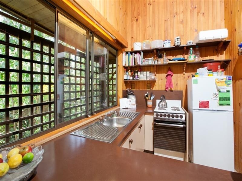 16 Osberg Street, The Gap QLD 4061